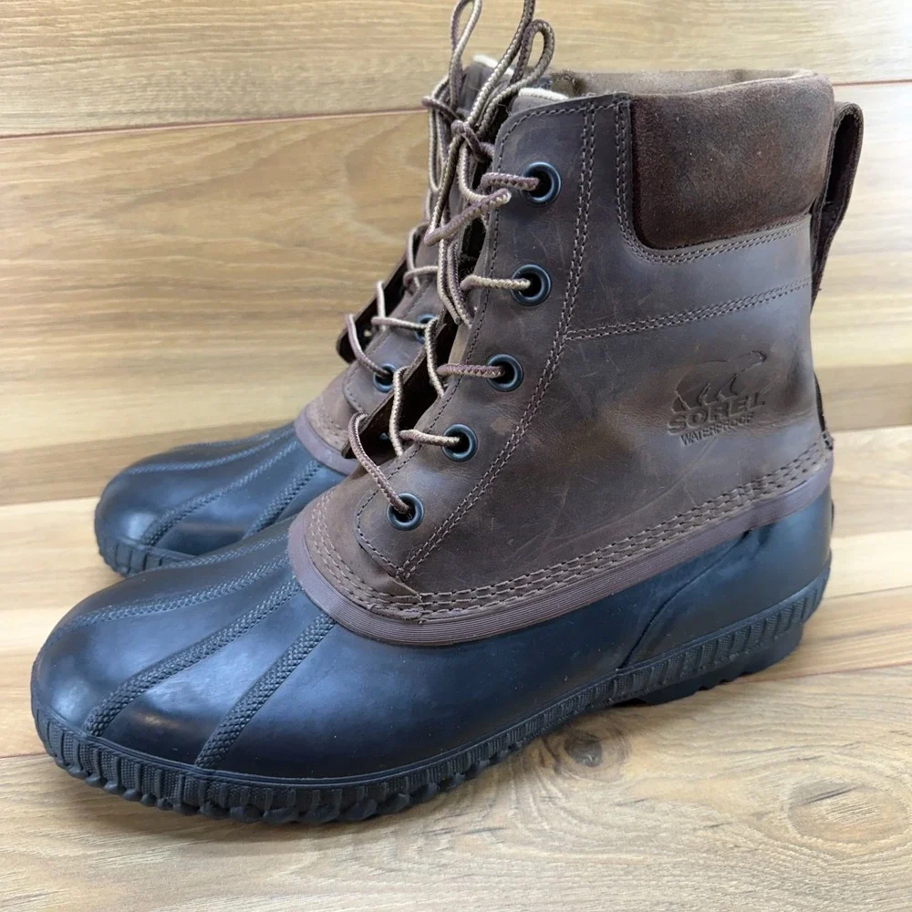 Sorel Cheyanne Waterproof Boots mens 13 Brown Nubuck Snow
